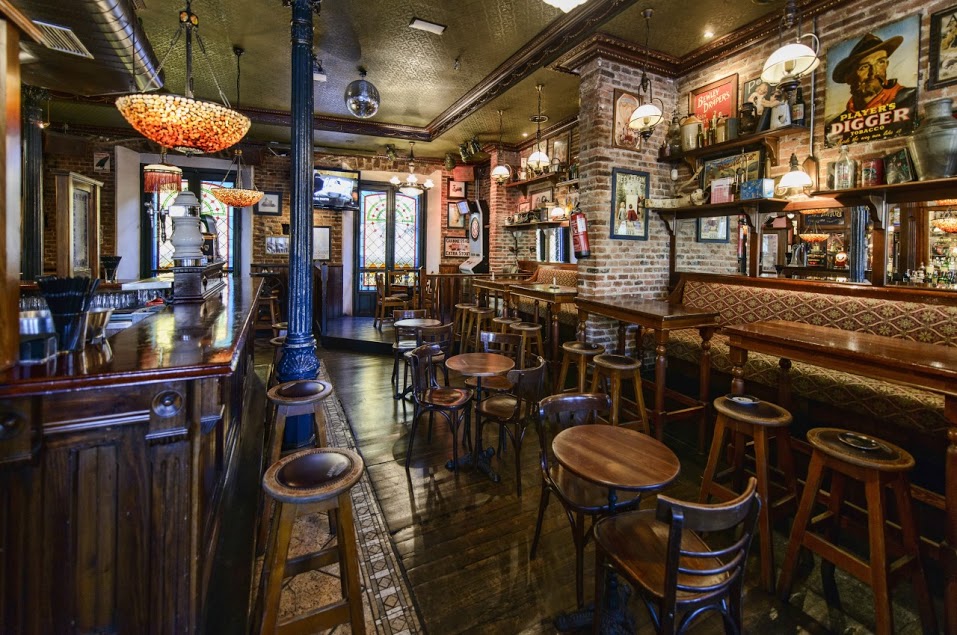 Irish Bars in America